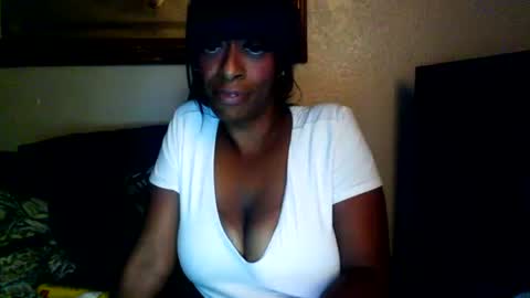 Snapshot of sweetaztea chatting on September 12, 2025, 2:11 am sweetaztee online show from September 12, 2025, 2:11 am
