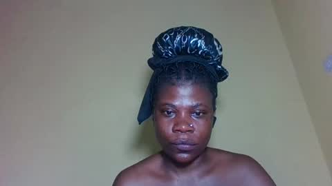 Snapshot of sweetbaby002 chatting on June 15, 2026, 2:03 am RACHAEL online show from June 15, 2026, 2:03 am