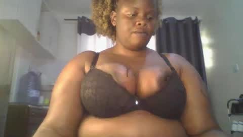 Snapshot of sweetbaby46 chatting on October 5, 2025, 9:07 am sweetbaby46 online show from October 5, 2025, 9:07 am