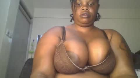 Snapshot of sweetbaby46 chatting on November 5, 2025, 2:22 am sweetbaby46 online show from November 5, 2025, 2:22 am