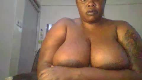 sweetbaby46 online show from November 21, 2025, 9:41 am