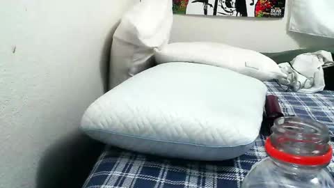 Sweetbear online show from February 5, 2026, 12:10 pm