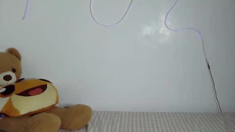 sweetbianca25 online show from November 17, 2025, 9:59 am
