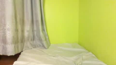 Snapshot of sweetbunnny9 chatting on February 27, 2025, 3:15 pm Sweetbunny9 online show from February 27, 2025, 3:15 pm