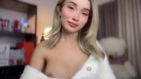 Candy online show from April 3, 2026, 5:55 pm