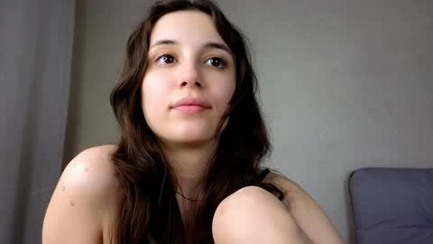 Snapshot of sweetcats_meow chatting on May 11, 2026, 4:04 pm Eva and Cherry online show from May 11, 2026, 4:04 pm
