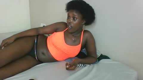 Snapshot of sweetclit99 chatting on October 25, 2025, 9:31 pm sweetclit99 online show from October 25, 2025, 9:31 pm
