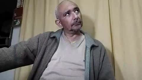 Snapshot of sweetcuervo chatting on October 28, 2025, 4:05 am sweetcuervo independent model online show from October 28, 2025, 4:05 am