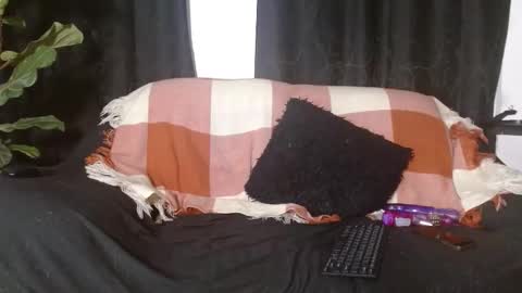 sweetday_19 online show from November 2, 2025, 1:19 am