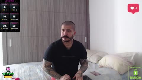         online show from November 22, 2025, 3:22 pm