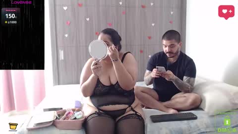 Snapshot of sweetdesires_ chatting on February 28, 2026, 1:45 pm online show from February 28, 2026, 1:45 pm