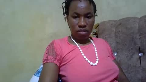 sweetdiva2012 online show from March 7, 2025, 9:38 pm