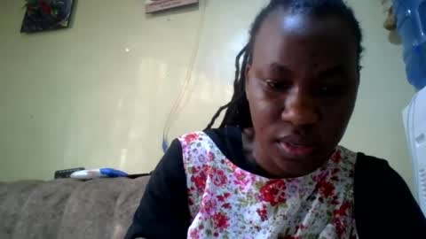 sweetdiva2012 online show from July 2, 2026, 5:02 am