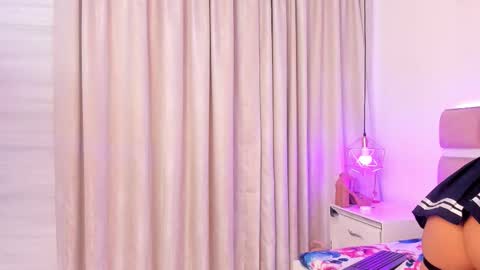 Snapshot of sweete_coraline9 chatting on November 27, 2025, 12:51 pm Coraline online show from November 27, 2025, 12:51 pm