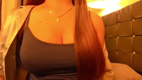 Snapshot of sweetest_one2 chatting on February 25, 2026, 4:38 pm dez online show from February 25, 2026, 4:38 pm