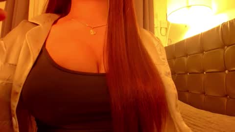 Snapshot of sweetest_one2 chatting on March 19, 2026, 8:40 am dez online show from March 19, 2026, 8:40 am