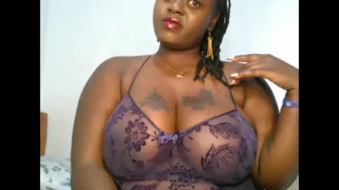 sweetest_snack online show from January 21, 2025, 7:26 am