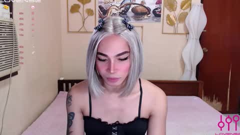 Snapshot of sweeteverdeen chatting on October 1, 2025, 4:40 am sweetkatniss online show from October 1, 2025, 4:40 am