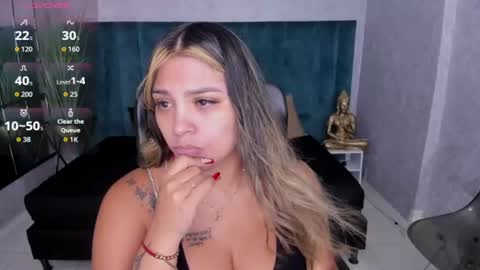 Snapshot of sweetfabianaxl chatting on July 1, 2026, 7:57 pm Fabiana online show from July 1, 2026, 7:57 pm