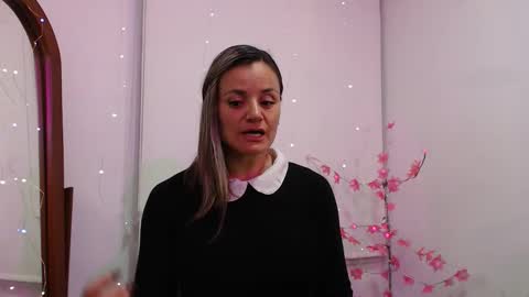 sweef online show from February 24, 2026, 10:52 pm