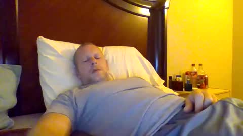 sweetg233 online show from October 13, 2025, 3:23 pm