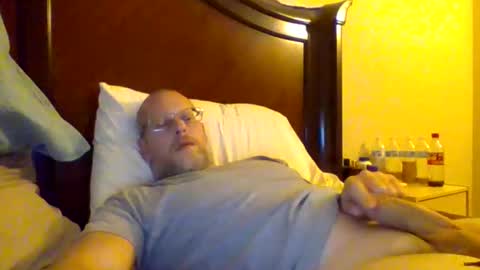 sweetg233 online show from November 11, 2025, 5:51 am