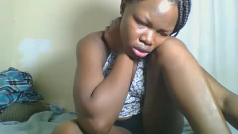 Snapshot of sweetgal2025 chatting on June 8, 2026, 2:45 am EUNICE online show from June 8, 2026, 2:45 am
