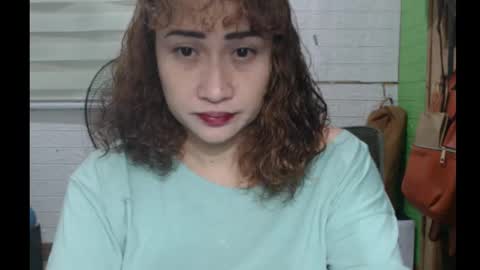 Jean online show from October 26, 2025, 2:12 pm