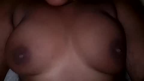 Snapshot of sweetgirl23232 chatting on February 1, 2025, 5:07 am Sandy online show from February 1, 2025, 5:07 am