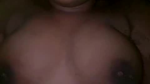 Snapshot of sweetgirl23232 chatting on February 17, 2025, 2:48 pm Sandy online show from February 17, 2025, 2:48 pm