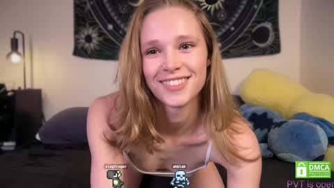 Snapshot of sweetgracee chatting on February 13, 2026, 1:45 am sweetgracee online show from February 13, 2026, 1:45 am