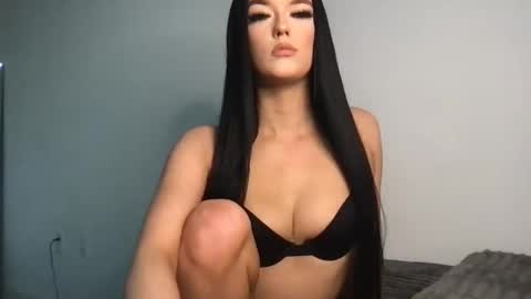 Gracie  online show from November 15, 2025, 10:59 pm