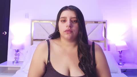 Lili online show from December 4, 2025, 11:52 am