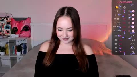 Hannah online show from October 9, 2025, 1:42 pm