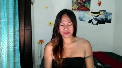 Snapshot of sweetiekimz chatting on March 5, 2025, 6:12 pm Rosemarie online show from March 5, 2025, 6:12 pm