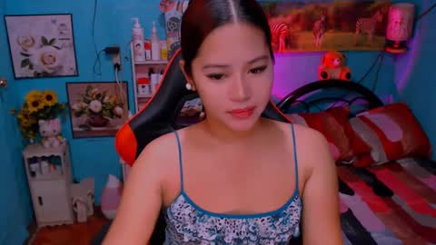 Snapshot of sweetienicole chatting on December 1, 2024, 9:59 pm Nicole online show from December 1, 2024, 9:59 pm