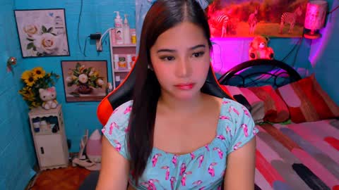 Snapshot of sweetienicole chatting on January 16, 2025, 3:23 am Nicole online show from January 16, 2025, 3:23 am