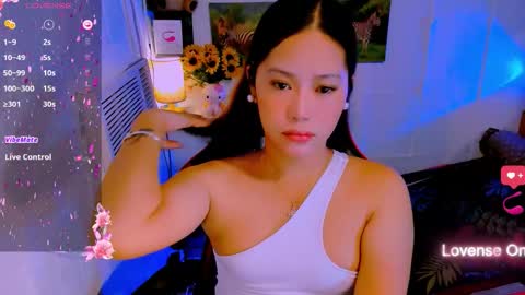 Snapshot of sweetienicole chatting on September 21, 2025, 10:33 pm Nicole online show from September 21, 2025, 10:33 pm