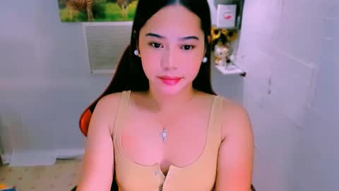 Nicole online show from October 26, 2025, 11:53 pm