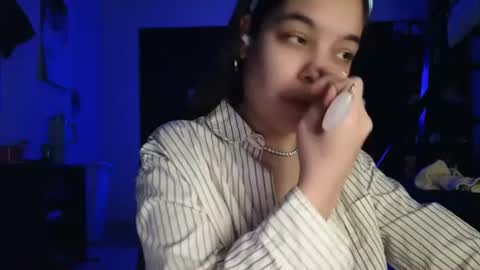 Blu Sweets online show from June 19, 2026, 4:39 am