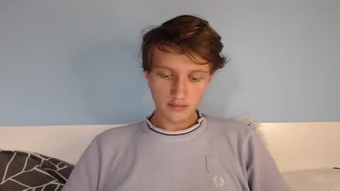 Snapshot of sweetietwin chatting on February 24, 2026, 11:19 am CAT online show from February 24, 2026, 11:19 am