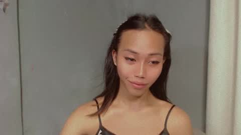 Snapshot of sweetiie_caren chatting on January 9, 2025, 12:46 am CAREN online show from January 9, 2025, 12:46 am