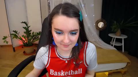 Snapshot of sweetintouch chatting on January 23, 2025, 1:08 am sweetintouch online show from January 23, 2025, 1:08 am