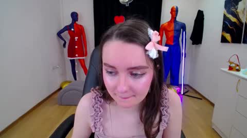 Snapshot of sweetintouch chatting on February 26, 2025, 6:32 pm sweetintouch online show from February 26, 2025, 6:32 pm