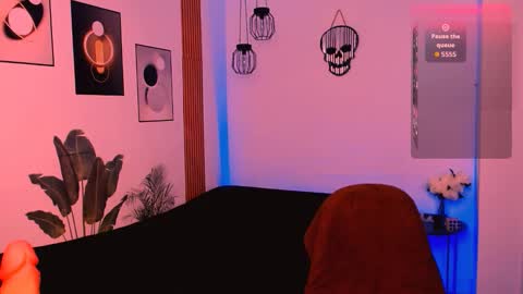 SWEETJAMES  online show from November 28, 2025, 7:16 pm