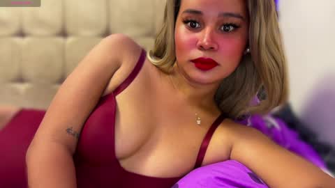 sweetjhessa69 online show from May 28, 2026, 4:43 am