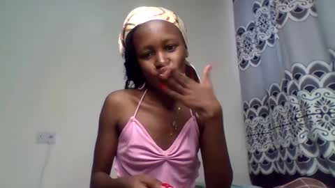 Snapshot of sweetkola1 chatting on October 6, 2025, 8:56 am sweetkola online show from October 6, 2025, 8:56 am