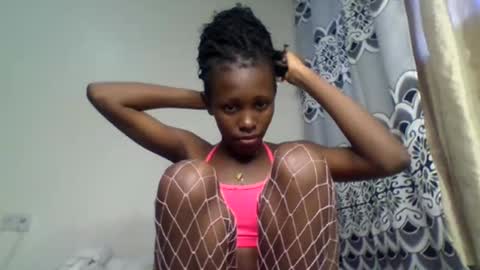 Snapshot of sweetkola1 chatting on October 9, 2025, 11:41 am sweetkola online show from October 9, 2025, 11:41 am