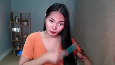 Snapshot of sweetladyboyx chatting on January 1, 2025, 11:07 pm online show from January 1, 2025, 11:07 pm