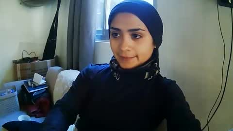 sweetlatinafit online show from April 13, 2026, 2:00 pm